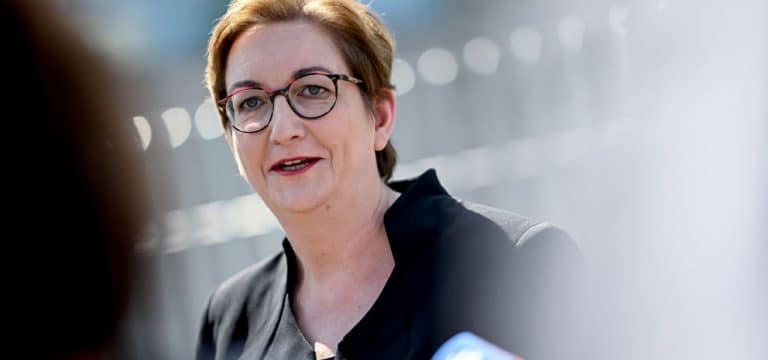 Geywitz betont Bedeutung des Umbaus des Meeresmuseums