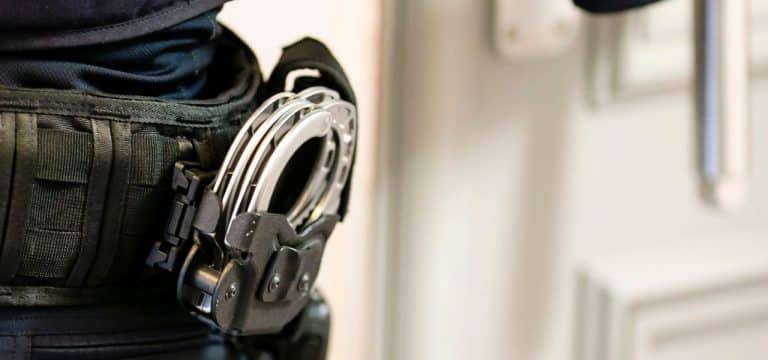 Rostock: Mutmaßlicher Internetbetrüger aufgeflogen