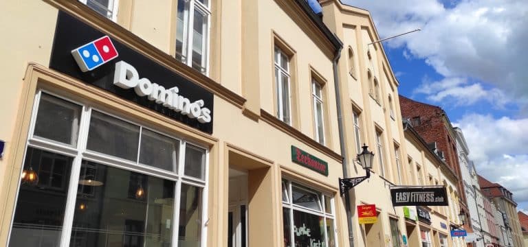 Raub auf Pizzalieferdienst in Wismar – Zeugenaufruf