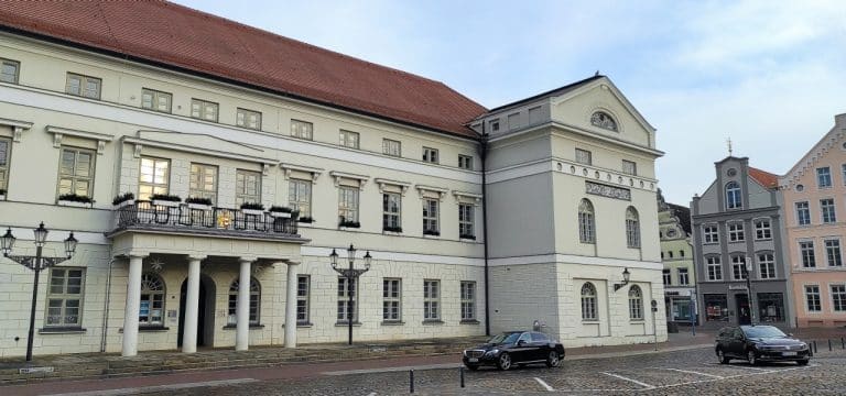Wismar: Tag der offenen Tür im Rathaus