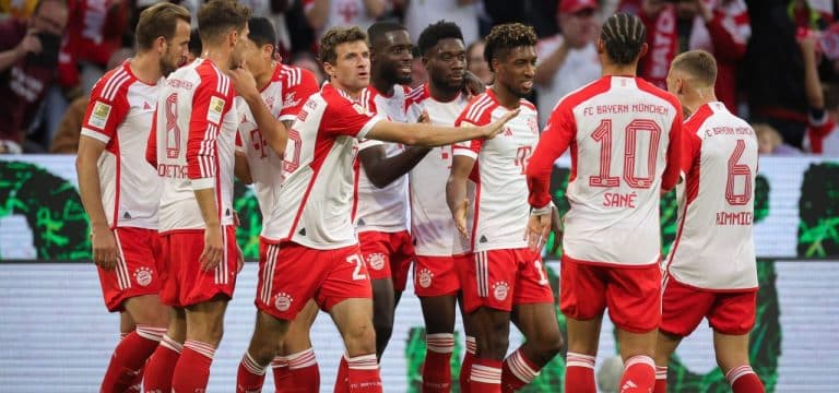 Souverän gegen Freiburg: FC Bayern macht Thomas Müller zum Rekordspieler