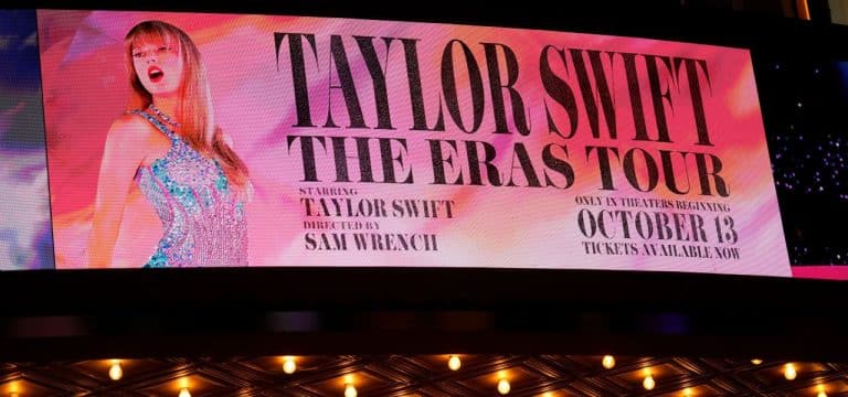 „The Eras Tour“ räumt ab: Taylor Swift bricht im Kino den nächsten Rekord
