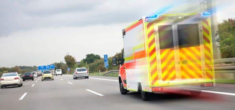 Sekundenschlaf hinter dem Steuer – Schwerer Unfall auf A19