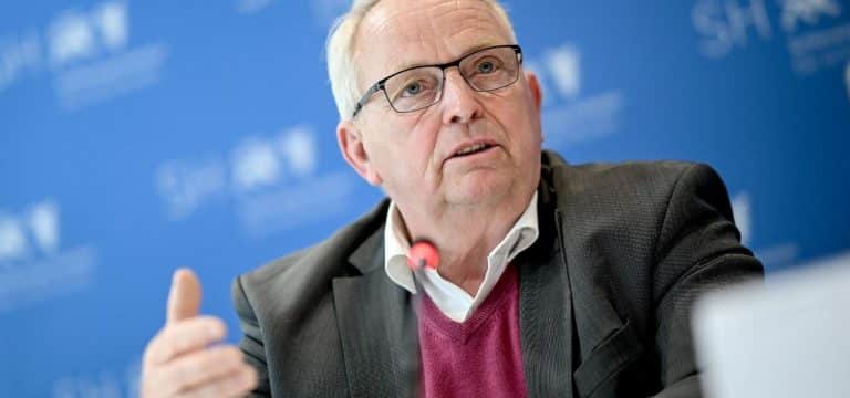 Backhaus für Friedensinitiative durch Kanzler Scholz