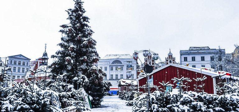 Wismarer Weihnachtsmarkt öffnet seine Pforten