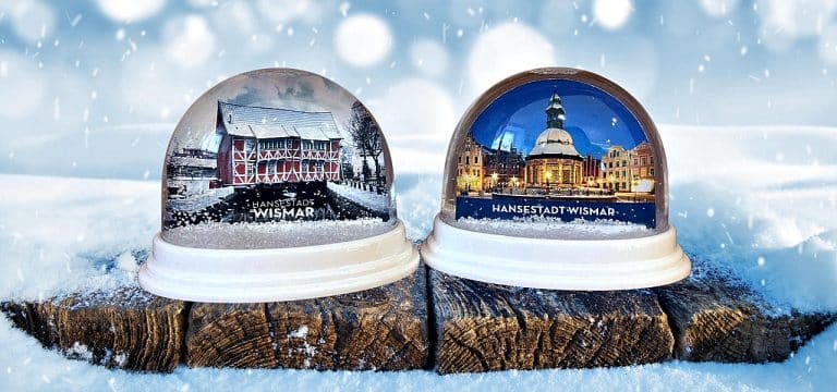 Wismar: Winterliches Schneegestöber in einer Kugel jetzt erhältlich