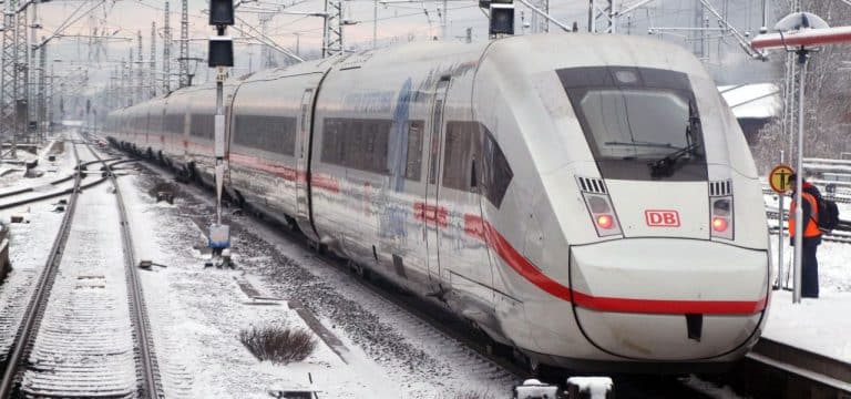 Bahn will im Streikfall zu Weihnachten Züge verlängern