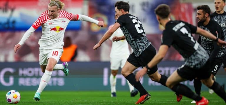 RB Leipzig schafft mit Wucht und Kampf die Wende