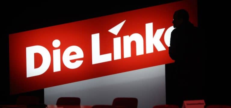Linke für Aufnahme von Schutz jüdischen Lebens in Verfassung