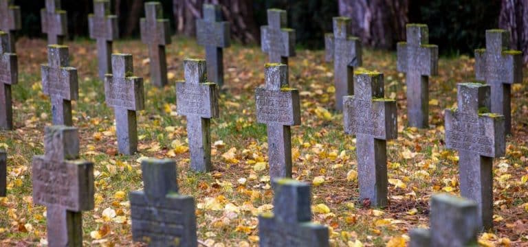 Zahlreiche Veranstaltungen zum Volkstrauertag in MV