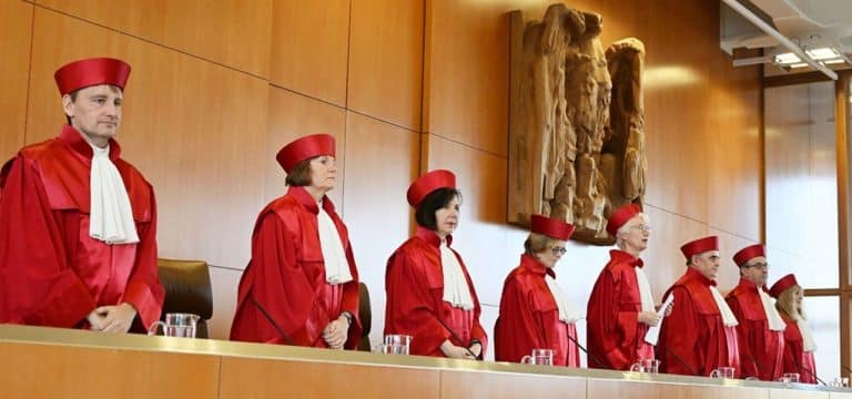 Debatte um Schuldenbremse nach Verfassungsgerichtsurteil