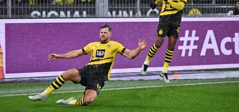 Bundesliga: BVB wendet Debakel in 15 furiosen Minuten ab