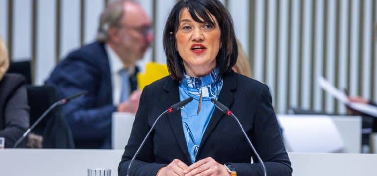 Ministerin mahnt zu Vorsicht bei dubiosen Geldforderungen