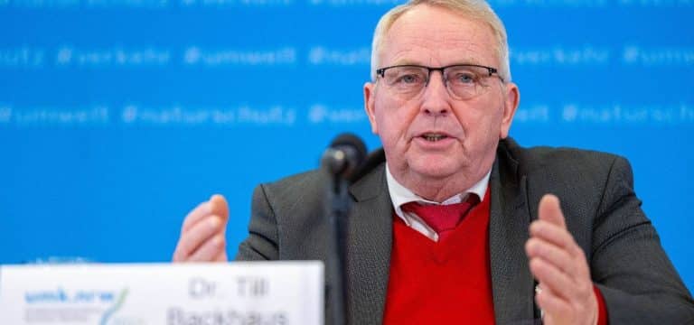 Backhaus spricht bei Wolfsabschüssen von Durchbruch