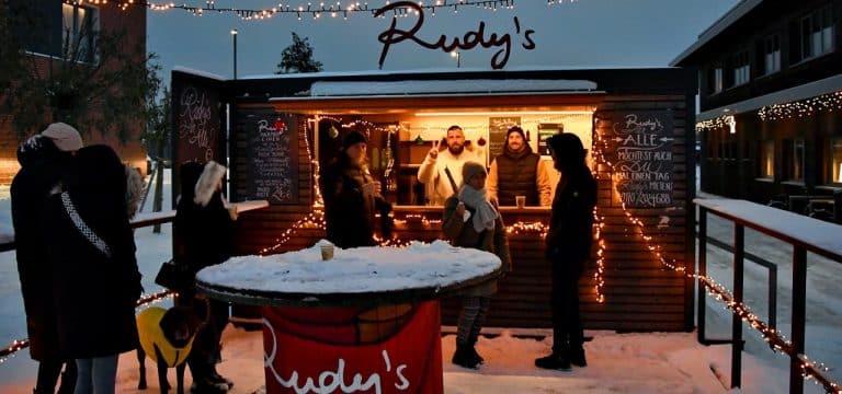 Wismar: Spontane Aktion für Kinder in „Rudy’s Bude“ ein Erfolg
