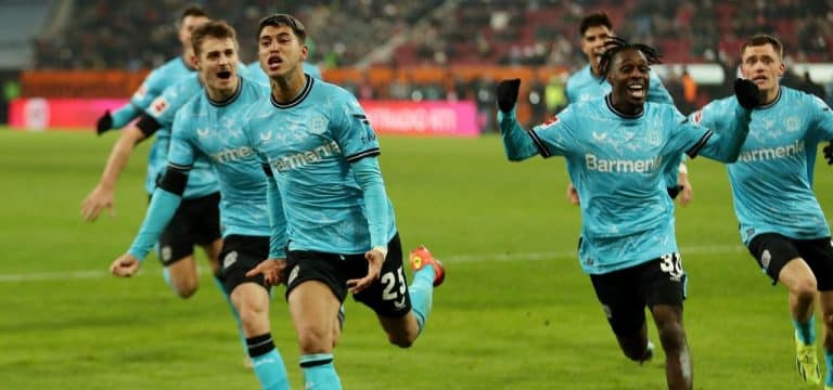 Herbstmeister nach Zittersieg: Weltmeister rettet Leverkusen in letzter Minute