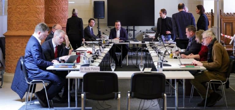 Unterlagen verbrannt: „Mich beherrschten Angst und Panik“
