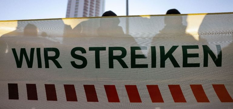 Lokführerstreik und Bauernprotest: Behinderungen