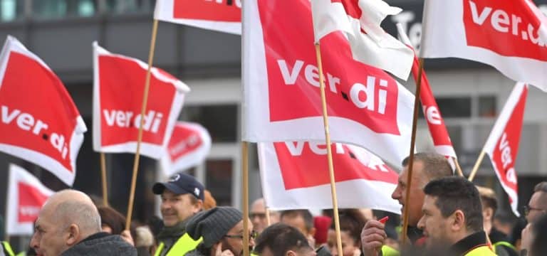 Protestwoche für mehr Lohn im öffentlichen Dienst gestartet