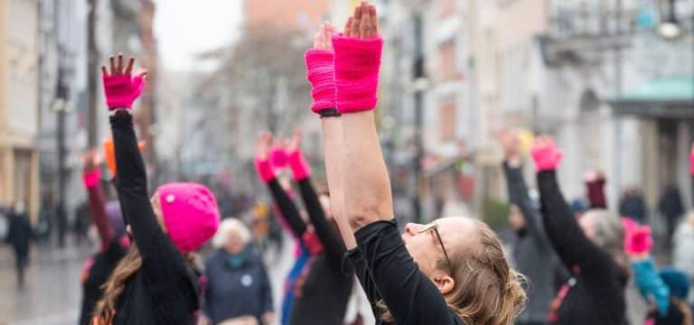 Auch in anderen Städten: Tanz-Protest gegen Gewalt an Frauen und Mädchen