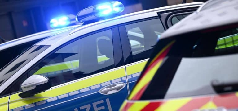 Nordwestmecklenburg: Waffenfund nach Demos bei Kontrolle zweier Busse