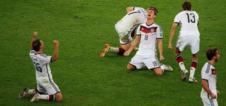 „Kurz und schmerzlos“ WM-Held Toni Kroos kehrt ins DFB-Team zurück