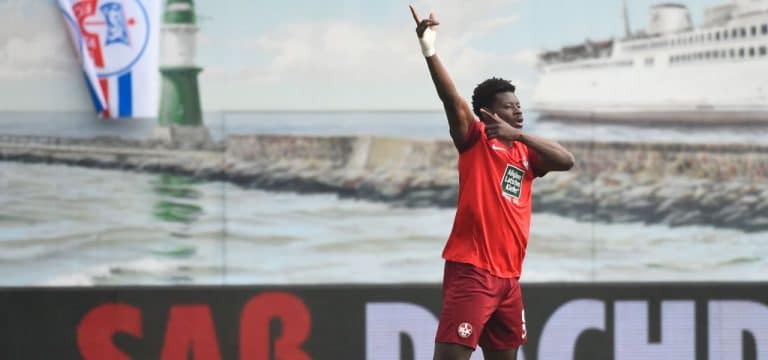 Hans Rostock verliert zuhause mit 0:3 gegen Kaiserslautern