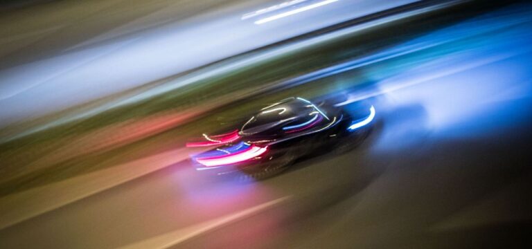 120 km/h innerorts: Autofahrer fährt Straßenrennen im Landkreis Rostock