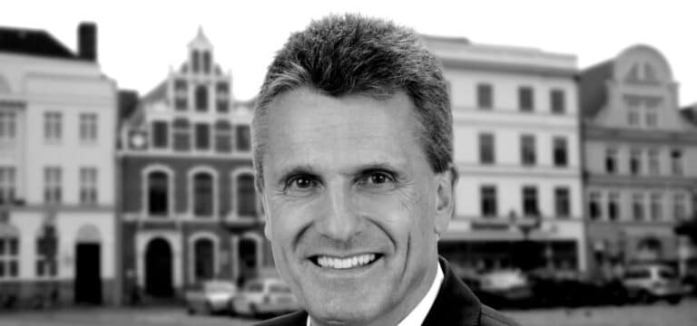 Sparkassen-Vorstandsvorsitzender Manuel Krastel überraschend gestorben