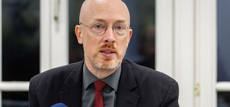Mehr Angriffe auf Wahlkreisbüros – Hälfte gegen AfD
