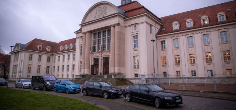 Einschlägig vorbestraft: Erneut Prozess wegen Kinderpornografie