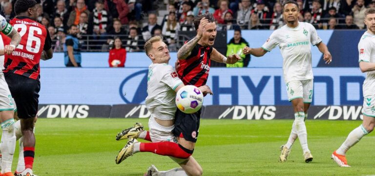 Zwei Tore, zweimal Rot: Werder holt nach Horror-Monat mal wieder einen Punkt