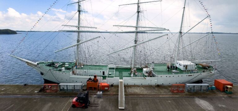 Tausende zum Tag der offenen Werft in Stralsund erwartet