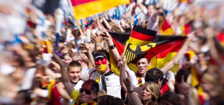 Public Viewing in Wismar: Deutschland startet gegen Curaçao in die WM 2026