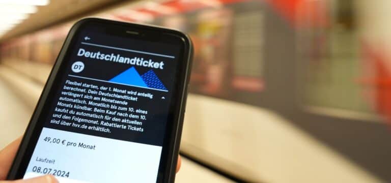 Preis in diesem Jahr noch stabil: Deutschlandticket wird 2025 teurer