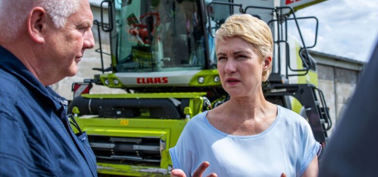 Schwesig würdigt Leistung der Bauern in MV