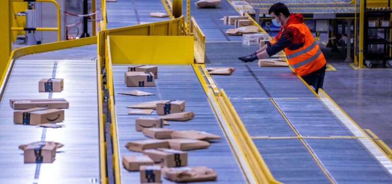 Amazon will 1.000 neue Mitarbeiter nahe Rostock einstellen