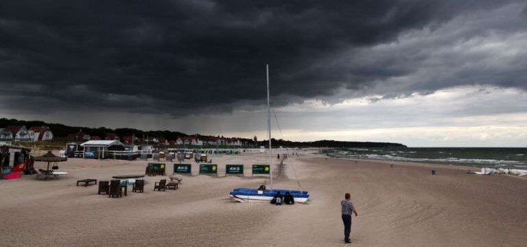 Mecklenburg-Vorpommern: Blitze, Hagel und Sturm und schwere Gewitter