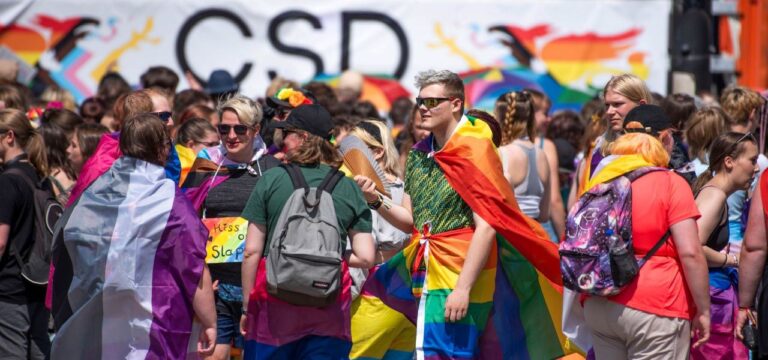 Über 4.000 bei Christopher Street Day in Rostock