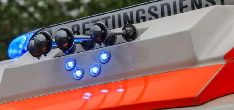 Zwei Radtouristen aus Dänemark verletzt