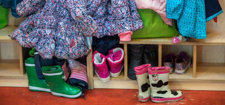 Gewerkschaft blickt weiterhin besorgt auf Schulen und Kitas
