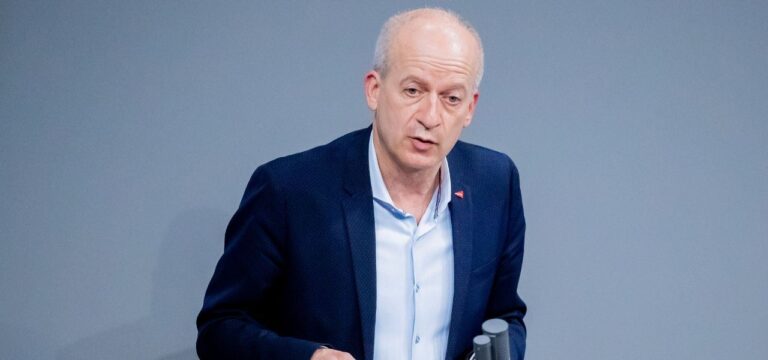 Hängepartie um Staatssekretär mit BSW-Parteibuch in Schwerin
