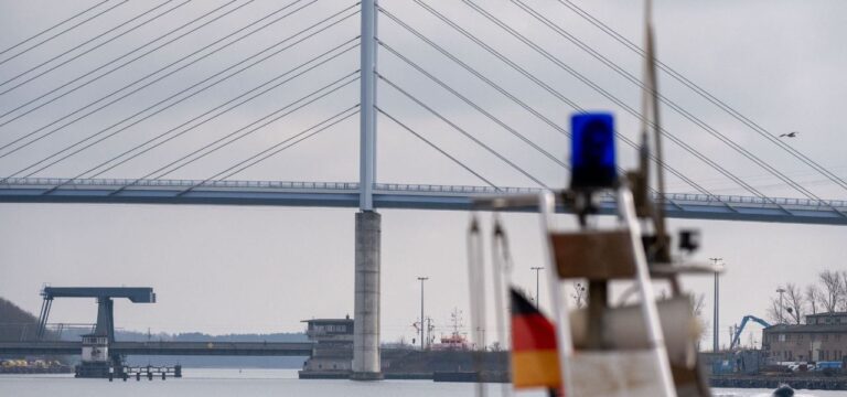 Rügenbrücke gesperrt – Bauwerk wird überprüft