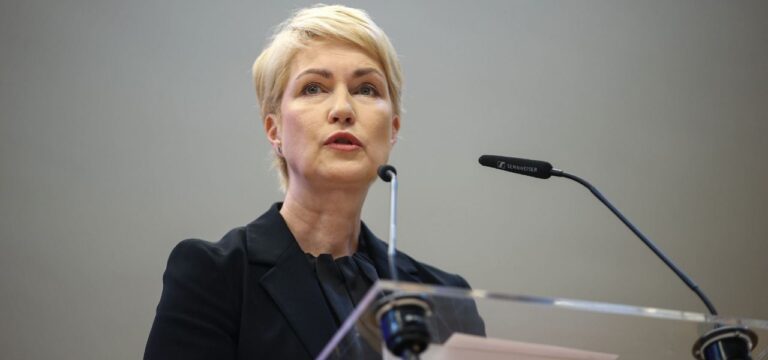 Schwesig: Wahlergebnisse für alle Demokraten schlimm