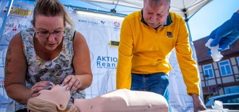 Weltrekordversuch: 50 Stunden Nonstop-Reanimation