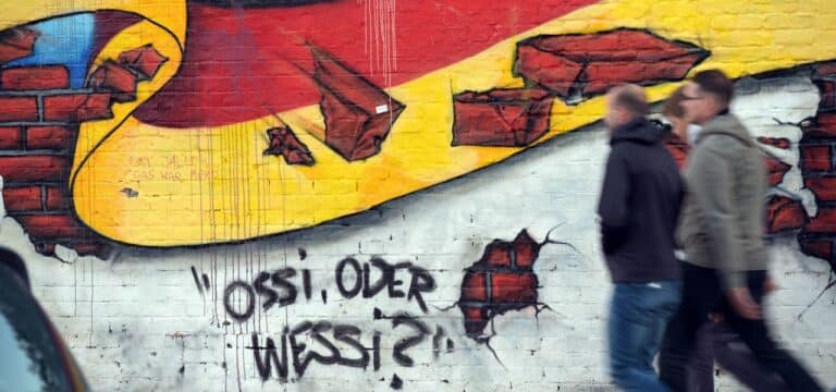 „Tell me your Story“ am Mittwoch im „Schabbell“: Leben in Ost und West