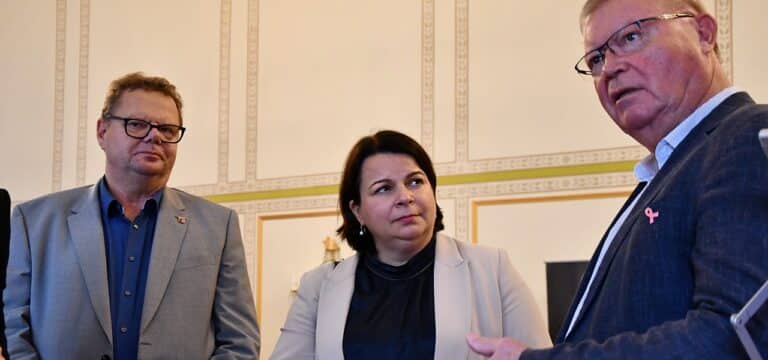 Wismar: Drese wirbt für Stärkung onkologischer Netzwerke