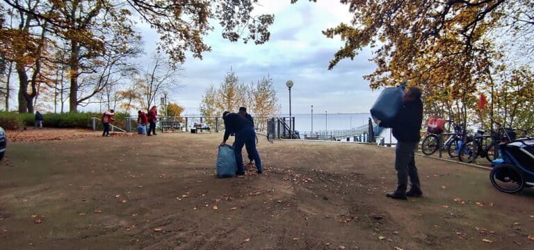 Sauber in den Winter: Wieder „Subbotnik“ am Wendorfer Strand