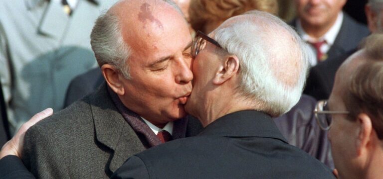 Gründung vor 75 Jahren: Die DDR wirkt bis heute nach