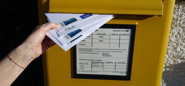Post wird langsamer: Preis für schnellen Briefversand steigt deutlich